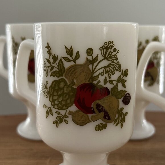 Vintage Milk Glass Pedestal Mugs Coffee Cups Corning Ware Spice of Life Set of 4 - Picture 2 of 2